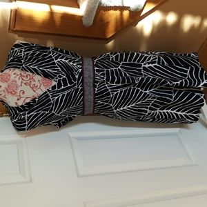 Dress .Very nice  White House black label medium